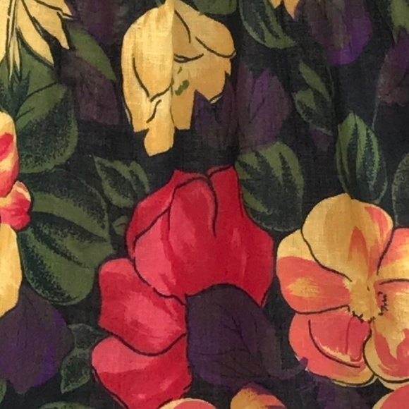 *4/$20* Gitano Multi Floral Blouse Top - Picture 5 of 7